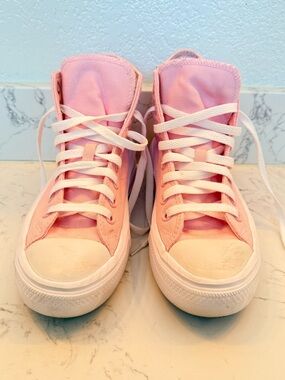 Converse All-Star Lifted High tops